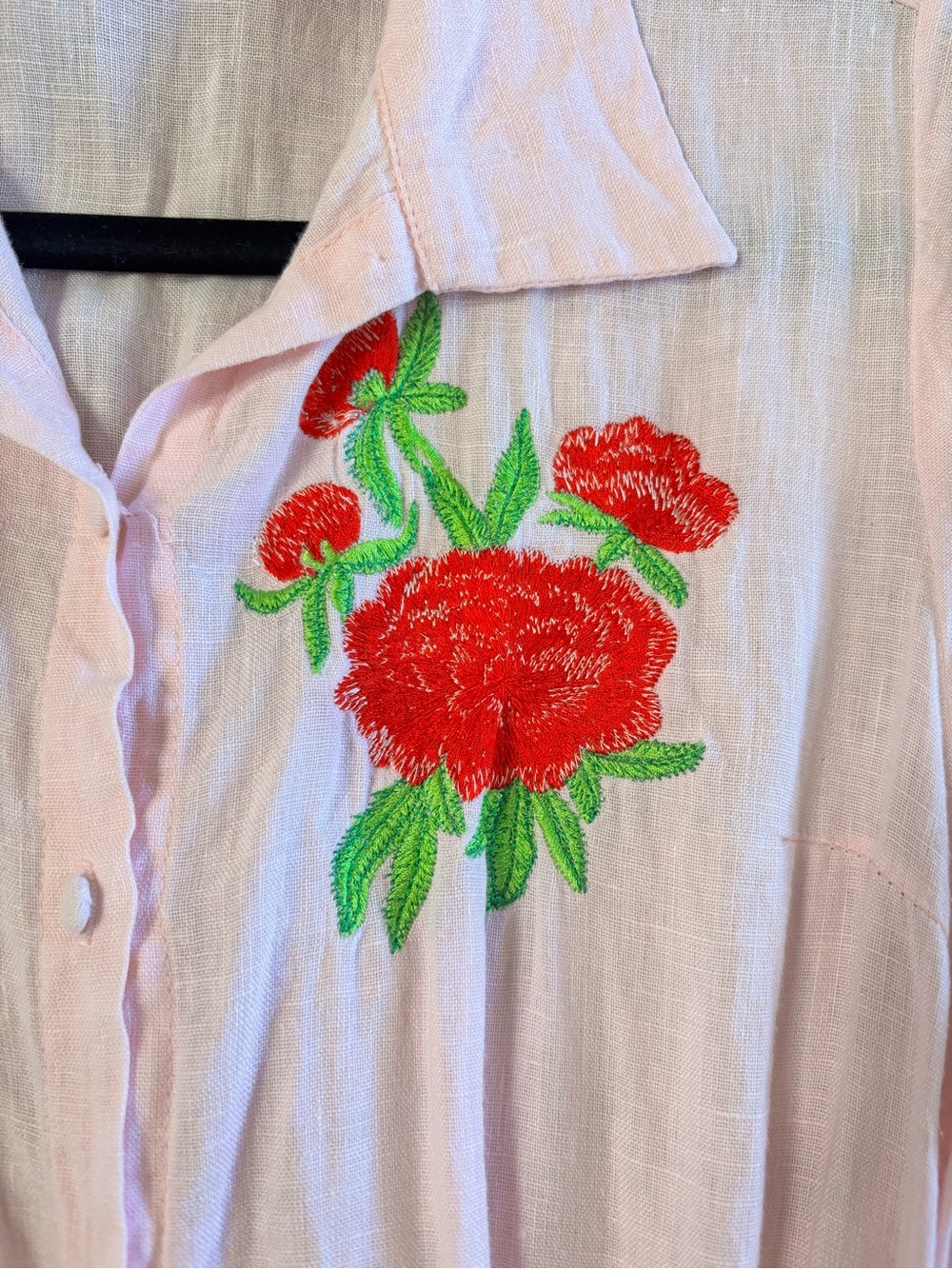 Fanm Mon Linen Dress - Button-Front with Red Rose Embroidery - Picture 3 of 6